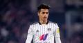 หงส์ยื่น 5 ลป. ทาบ 